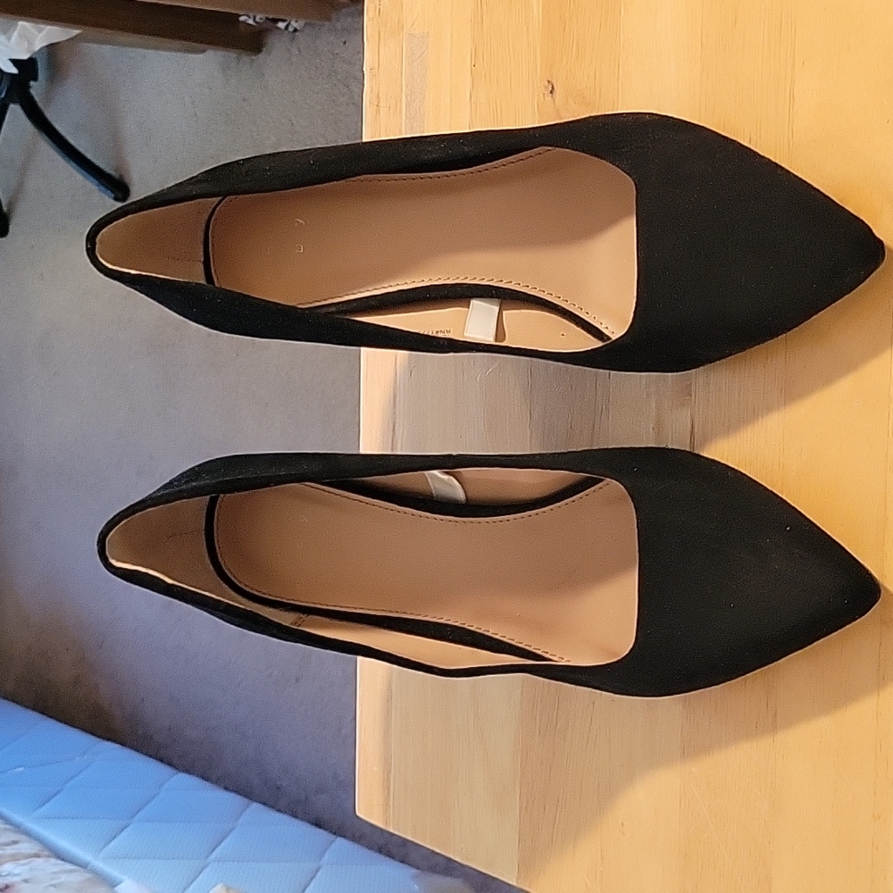 Women's Suede Heels